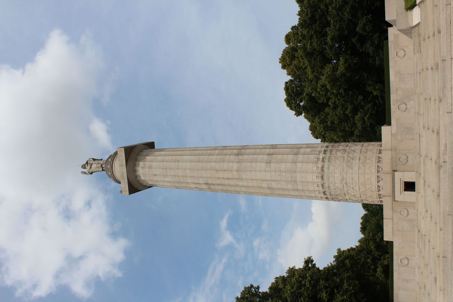 Montfaucon American Memorial