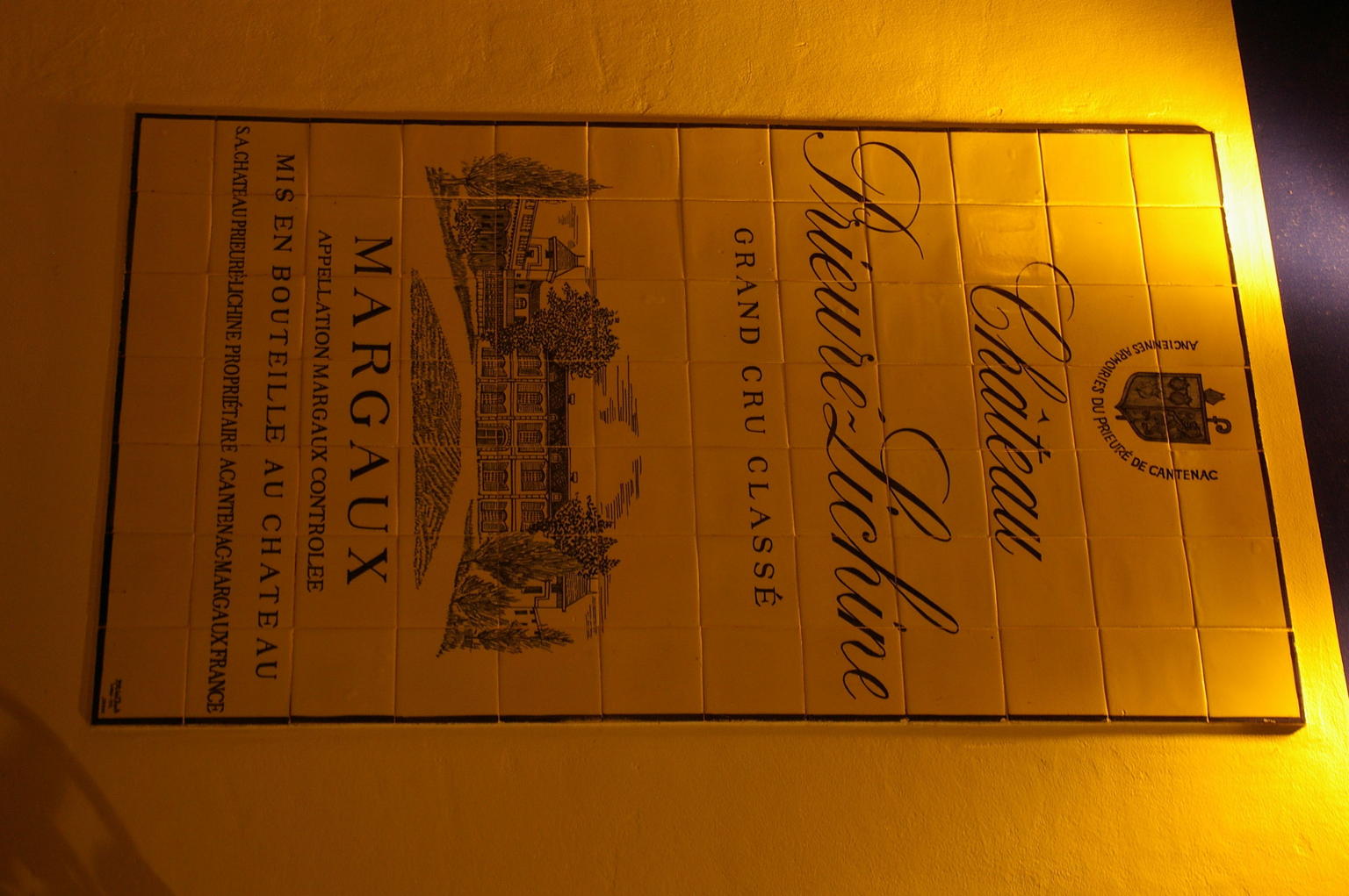 Chateau label