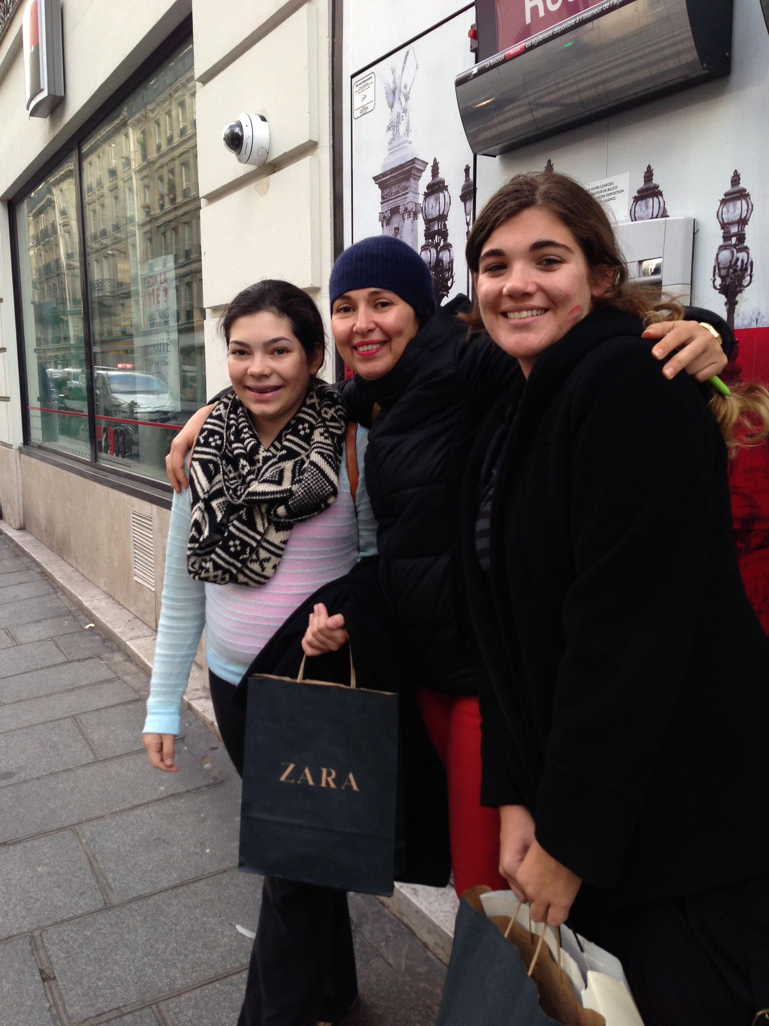 Having a blast in Paris!!