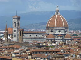 Photo of View of Il Duomo from Piazale Michelangelo My husband took this photo when we got off the hop on/off bus at Piazale Michelangelo , mnorozco09 - July 2014