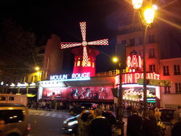 Photo of Outside after the show No photography allowed inside, so this was the best I could come up with! , lee - September 2015