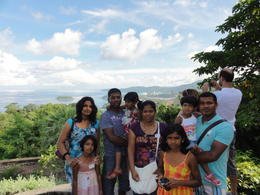 Photo of DSC02733 Ruban, Mathy, Siva, Nalagini, Shathurya, Shathviha, Saranki and Keshia at Karron view point. , THAVARUBAN T - September 2011