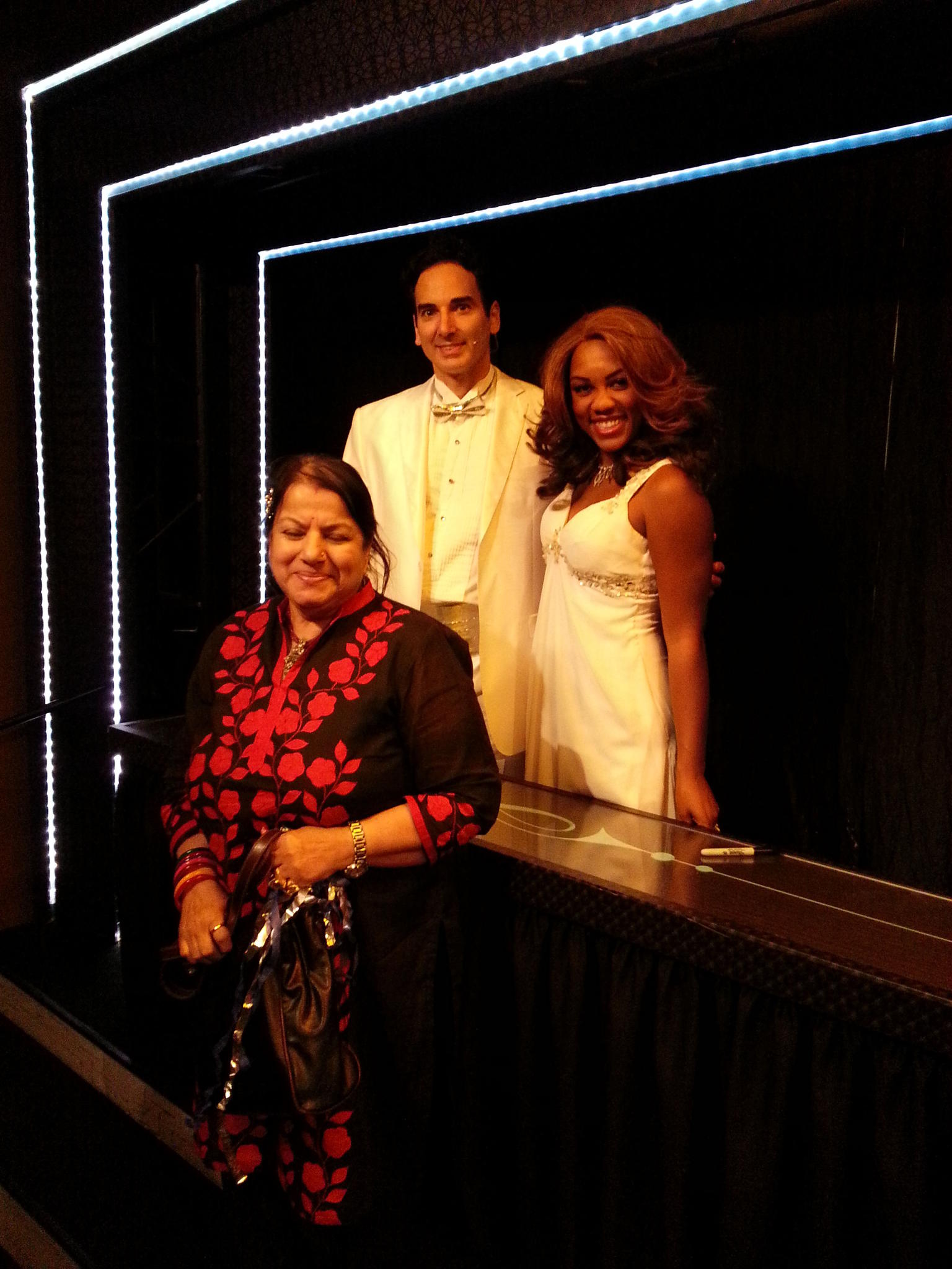 Photo with the fabulous Performers