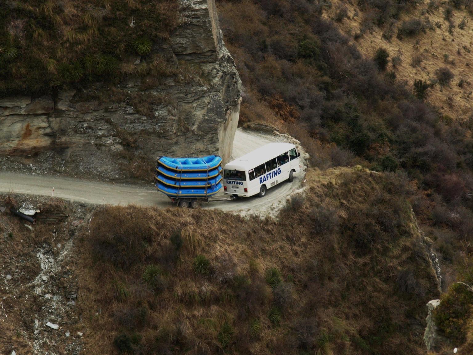 Buses and Hairpin Bends at Skippers Canyon