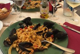 Photo of Dinner after Gondola ride! Had Tagliolini with sea food and spaghetti with clams...for me it was the best on the menu...deliciousss....make sure you go empty because just when you think its over...more food comes...: , Oshinki - August 2015
