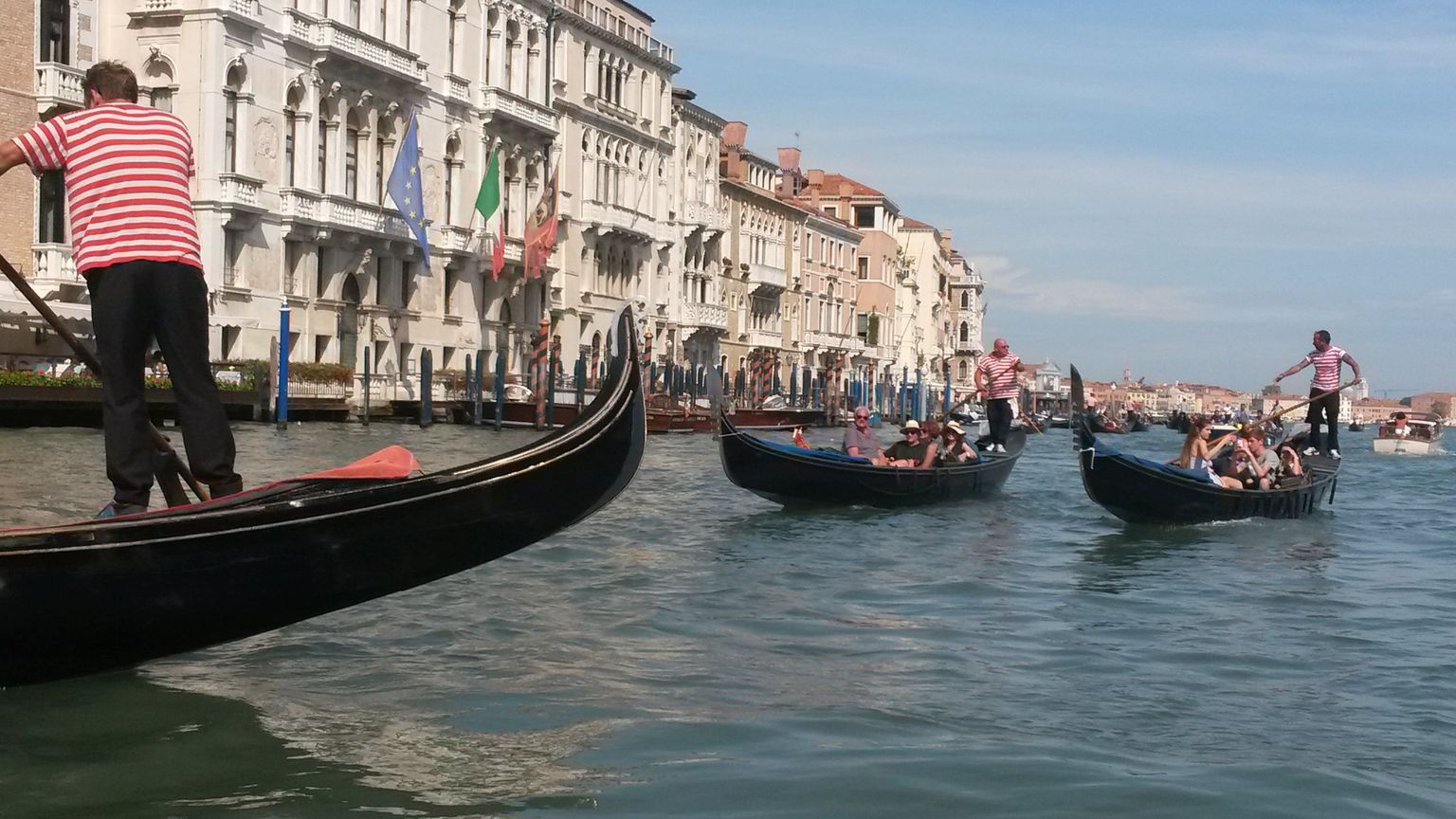 Sights on the Grand Canal