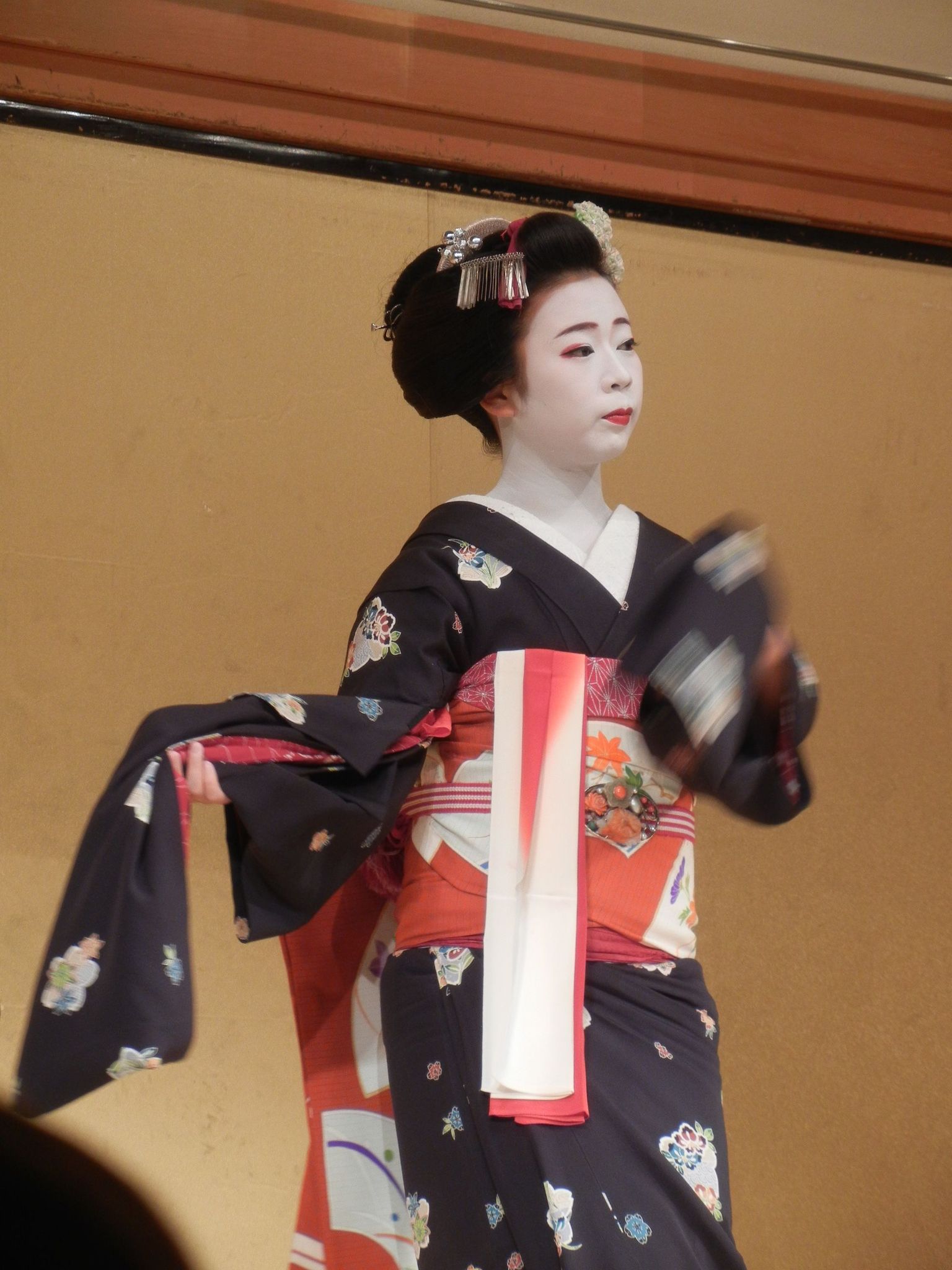 Dance of the Maiko