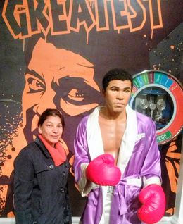 Photo of Heavy-weight Boxing Champion of his time - Muhammad Ali Found Ali in Sports section, but not Imran Khan surprisingly! , Muna H - May 2016