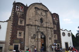 Photo of Chapel on the Hill, Our Lady of Guadalupe Shrine Chapel on Tepeyac Hill, the site of commemoration of the apparition of the Virgin Mary to Saint Juan Diego in 1531. , JesterPSU99 - April 2014