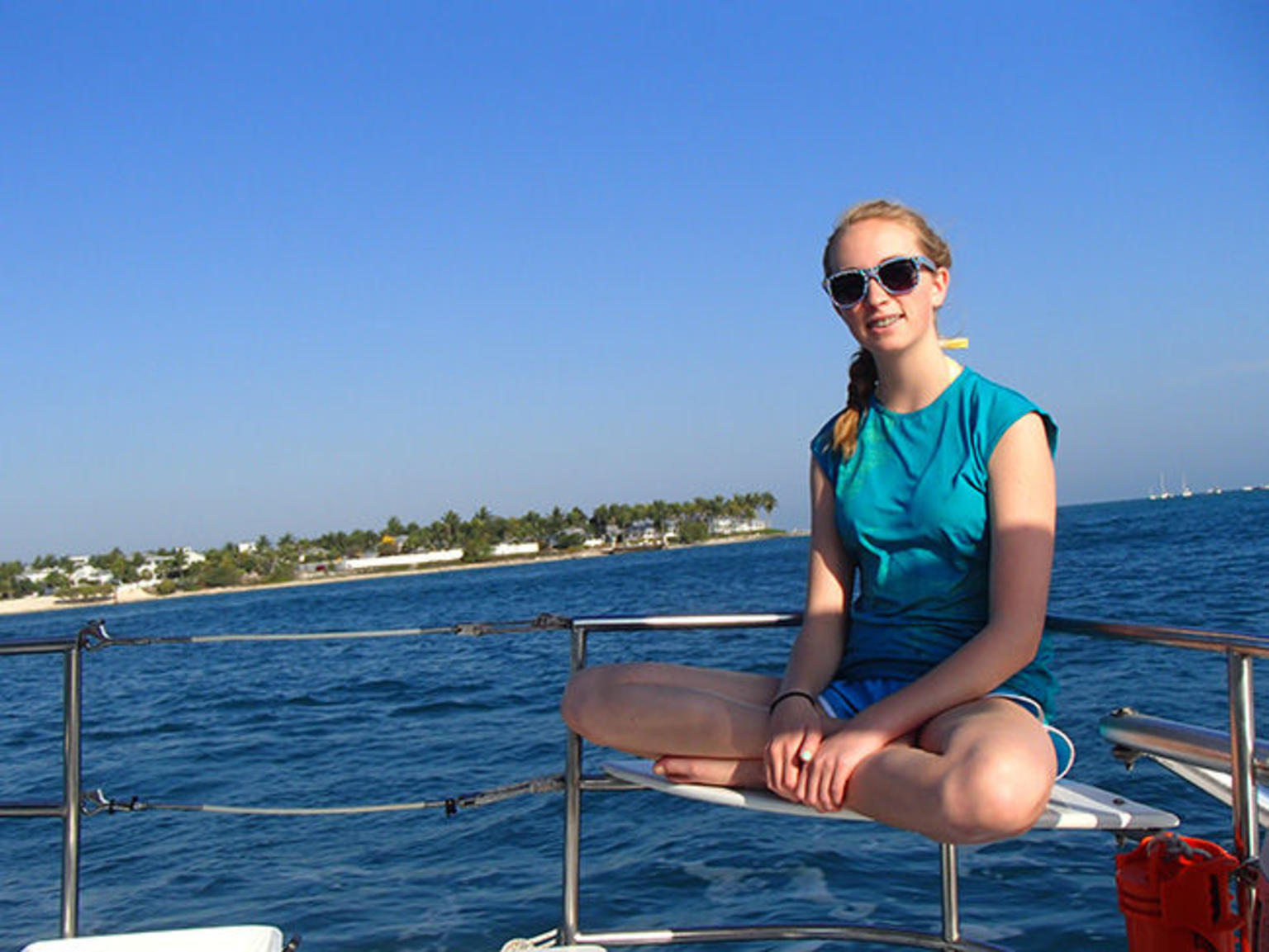 Shipwreck Snorkel and Wild Dolphin Encounter