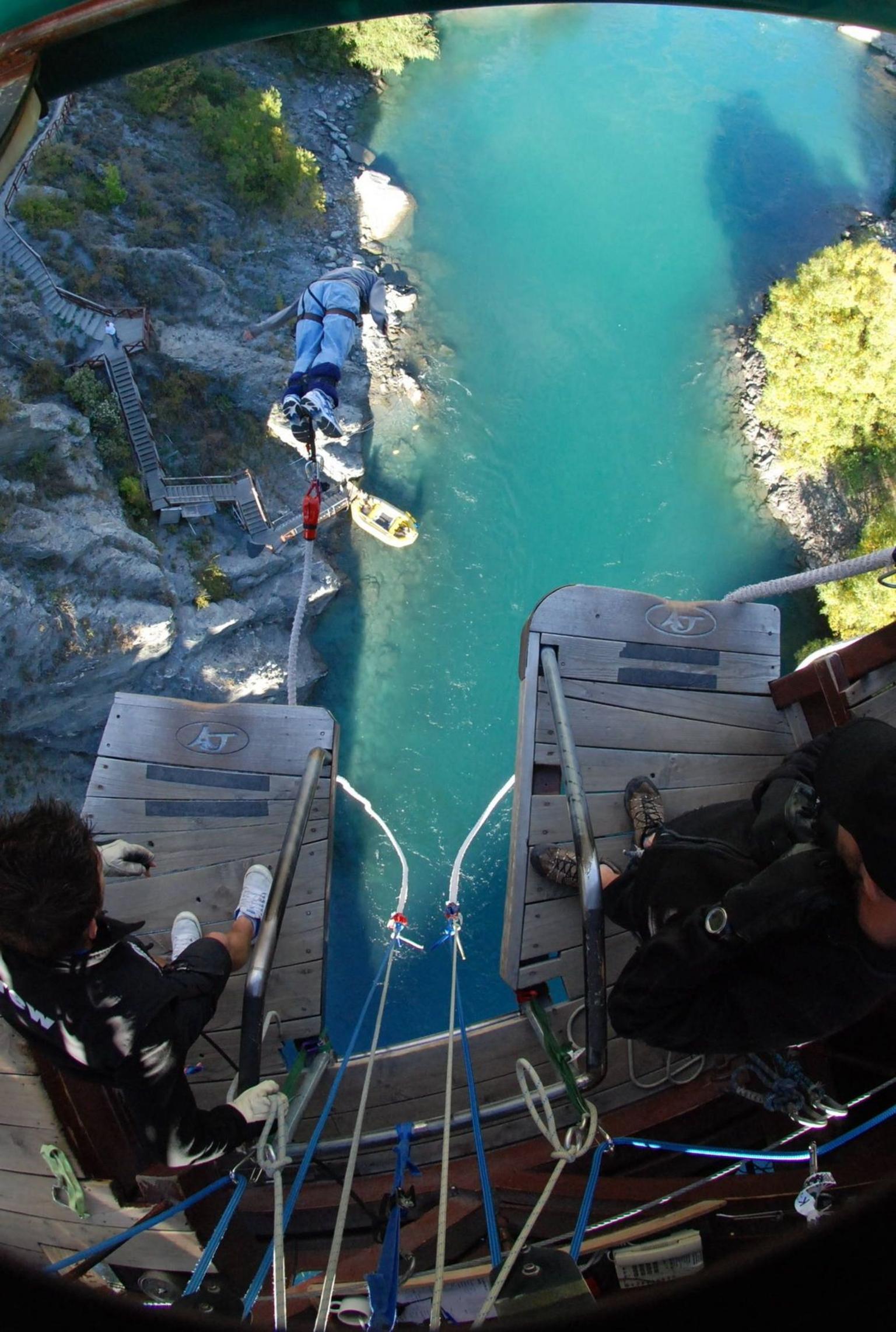 Kawarau Bridge Bungy Jumping