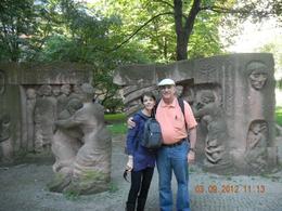 Photo of Workers Memorial In memory of those who prevented the nazis to take jewish workers away from their working places. This place is next to where the first Sinagogue in berlin was built. , Leon - September 2012