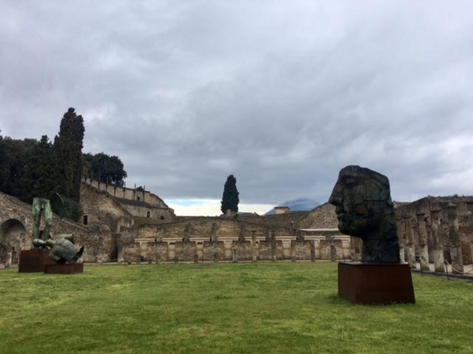 Pompeii with Mitoraj temporary exhibition