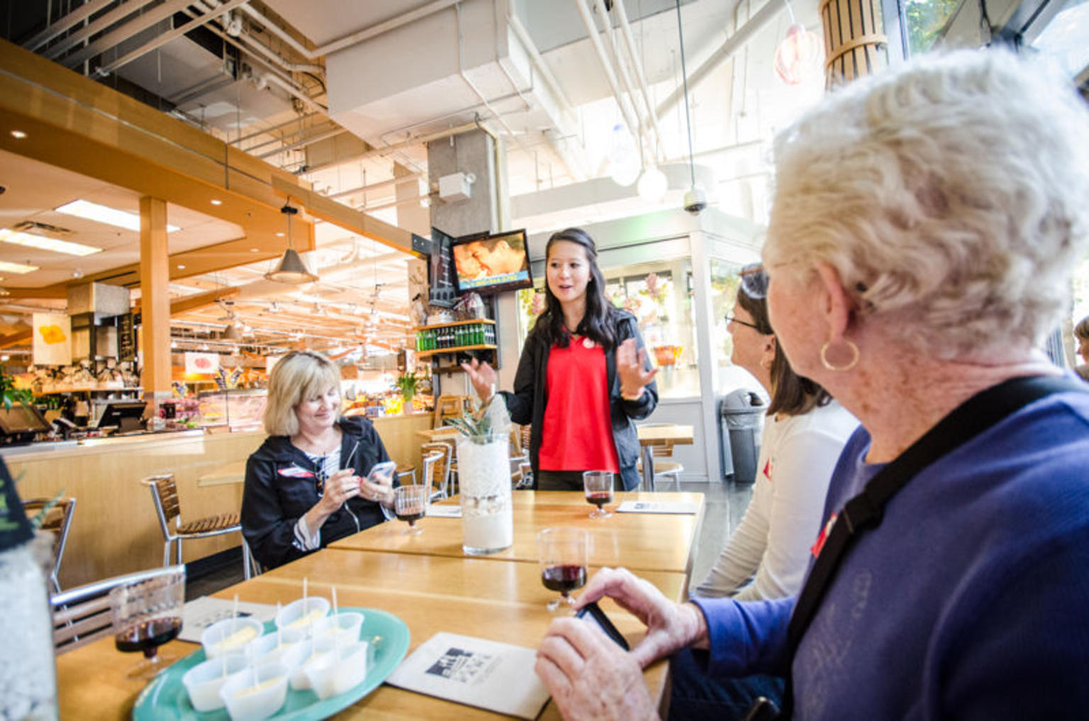 Small-Group Gourmet Lunch Tour in Vancouver