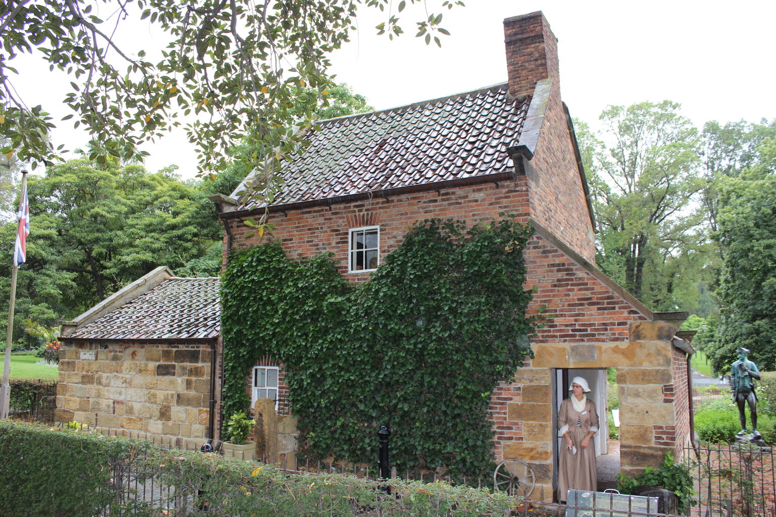 Cooks Cottage at Fitzroy Gardens