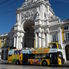 Photo of Lisboa Combo Lisboa: excursão com várias paradas com quatro rotas incluindo bonde Nous navons p-ê pas choisi la bonne couleur de bus touristique !