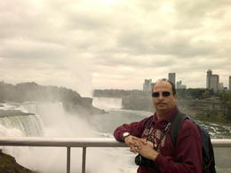 Photo of Naser Rezqalla - Niaga Falls day tour by Private Plane Lovely day in Niagara Falls , NASER - September 2014