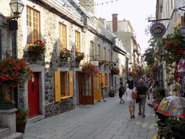 Photo of Cute building in old town Quebec City After the river cruise, we had 90 minutes to wander the town on our own. , kristin w - August 2016