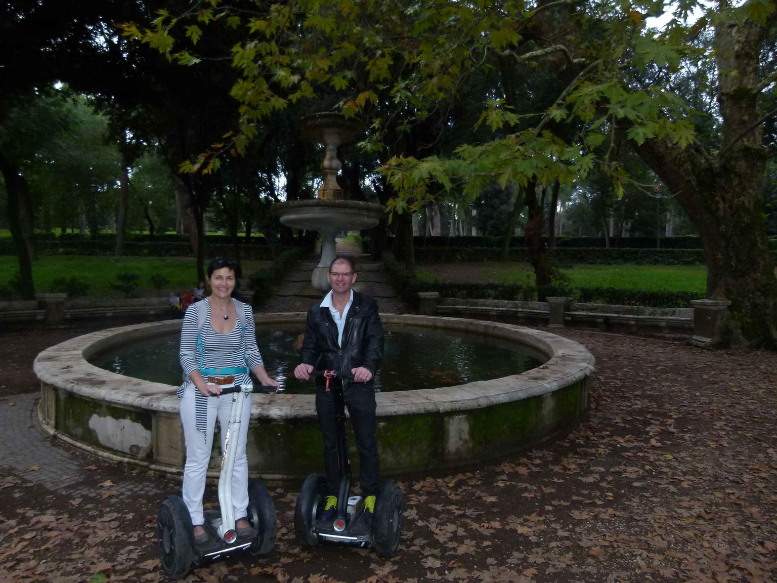 Marie et Didier, Segway villa Borghese