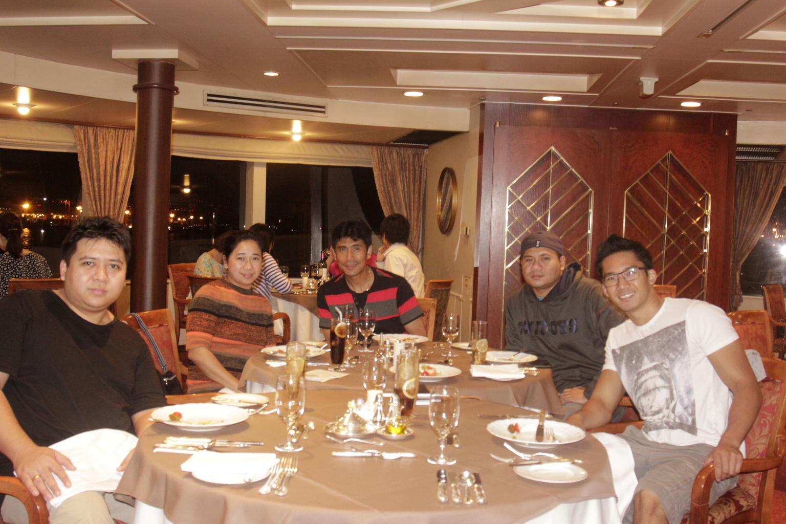 Great Dinner Bay Cruise
