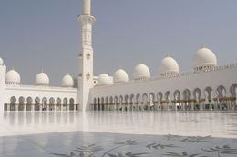 Photo of The Sheikh Zayed Grand Mosque Looking back from the entrance across the courtyard. , Tighthead Prop - December 2015