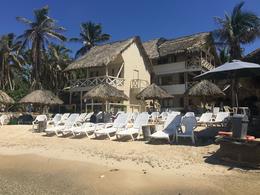 Photo of Private beach Napped under the center umbrella, it was good. , Harvie Hopkins - September 2016