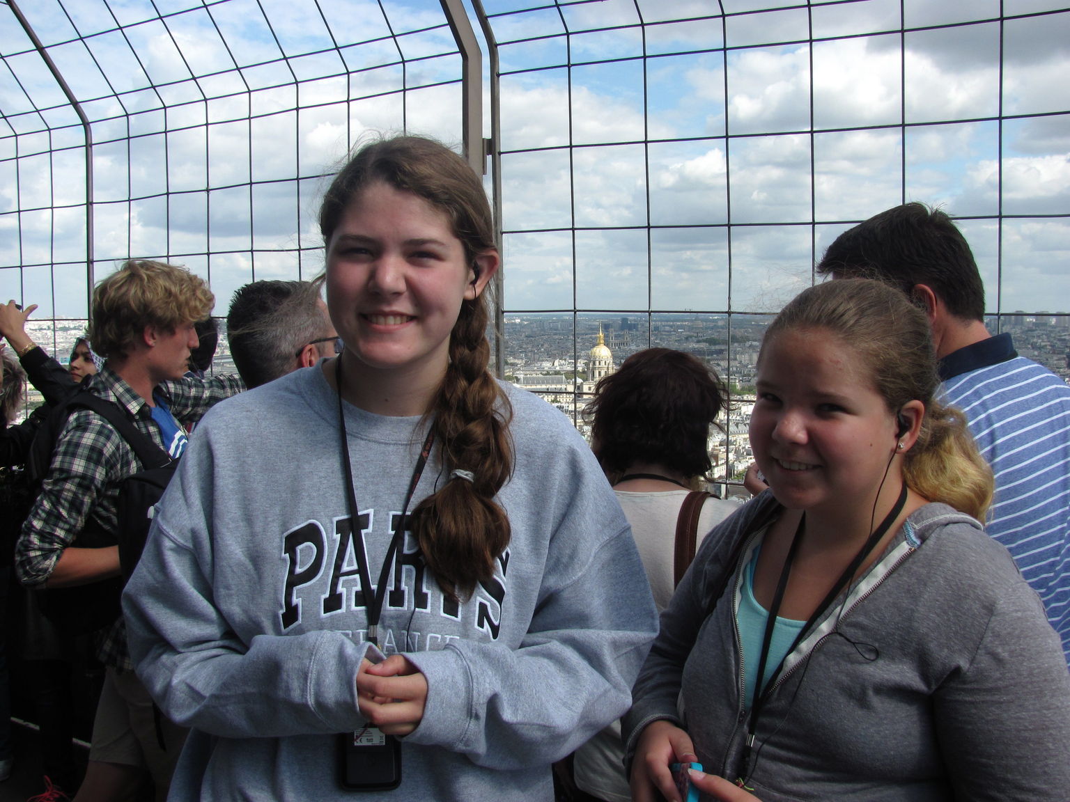 Small group tour to the 2nd level of the Eiffel Tower