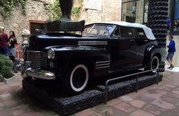 Photo of The Rainy Cadillac in Museums Central Patio Dali's 1941 Cadillac, supposedly previously owned by Al Capone , KAK - May 2015