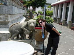 Photo of Wat Arun Monkey Kellythepea and her monkey sculpture friend at Wat Arun., kellythepea - October 2010