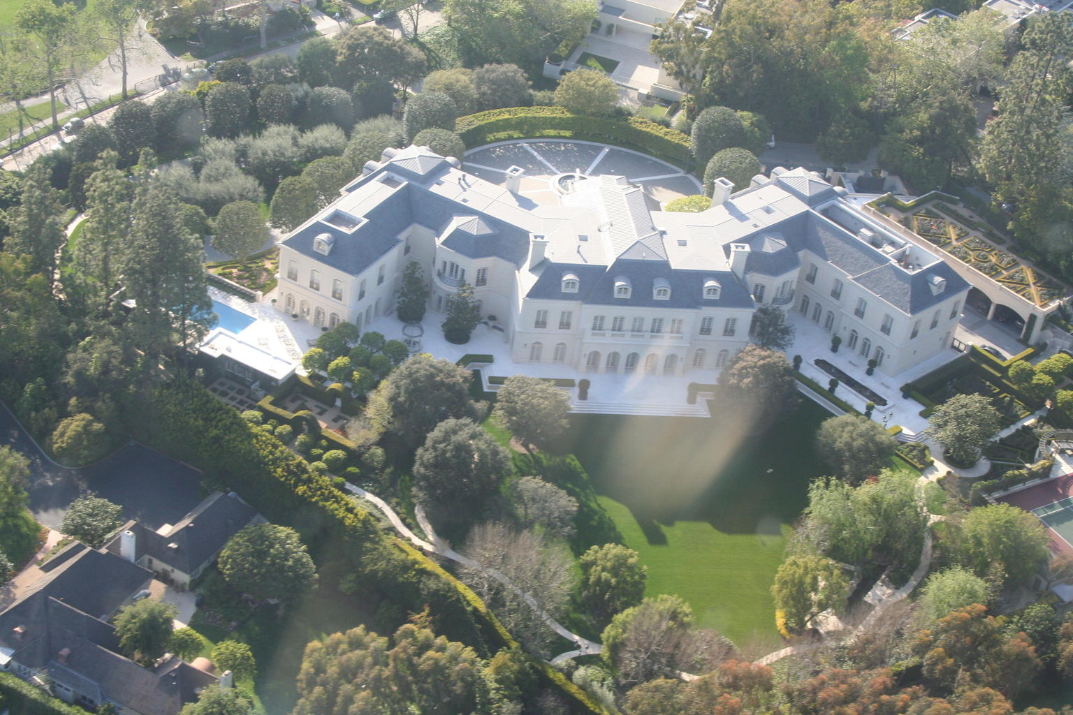Aaron Spelling's mansion