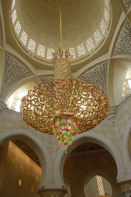 Photo of The Sheikh Zayed Grand Mosque The chandelier inside the mosque. , Tighthead Prop - December 2015