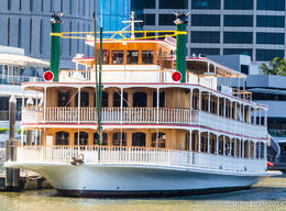 Photo of Brisbane River paddlesteamer Paddlesteamer docked at Eagle Street Pier waiting for the next cruise. Very enjoyable day! , Scuba Suzie - November 2014