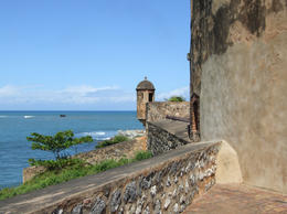 Photo of Fort San Felipe Watchtower, Puerto Plata Fort San Felipe: Watchtower and walls of an early fortification built by Spaniards in 1570s, Puerto Plata - September 2011