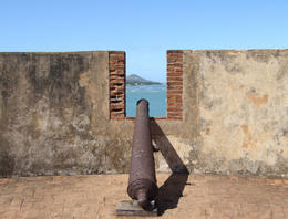 Photo of Fort San Felipe Cannon Cannon on top of turret at Fort San Felipe, Puerto Plata - September 2011