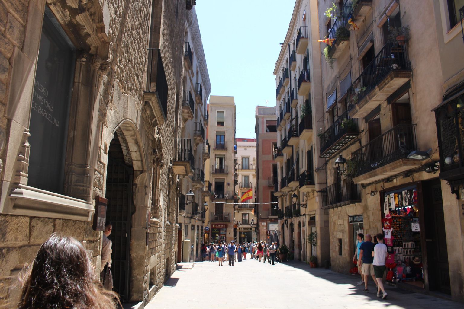 Leaving the Jewish Quarter