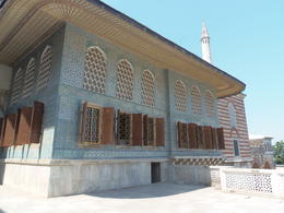 Photo of At the Topkapi Sarayi Topkapi Sarayi (Cannon Gate Palace), Istanbul, Turkey, Patricia P - October 2014