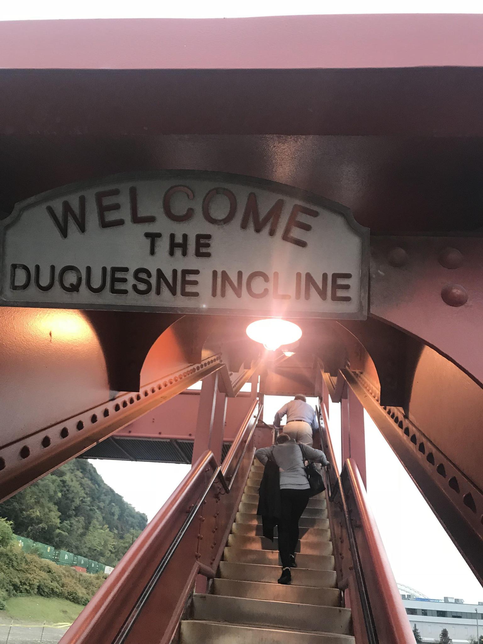 Beginning of the tour:  heading to the Duquesne Incline a funicular