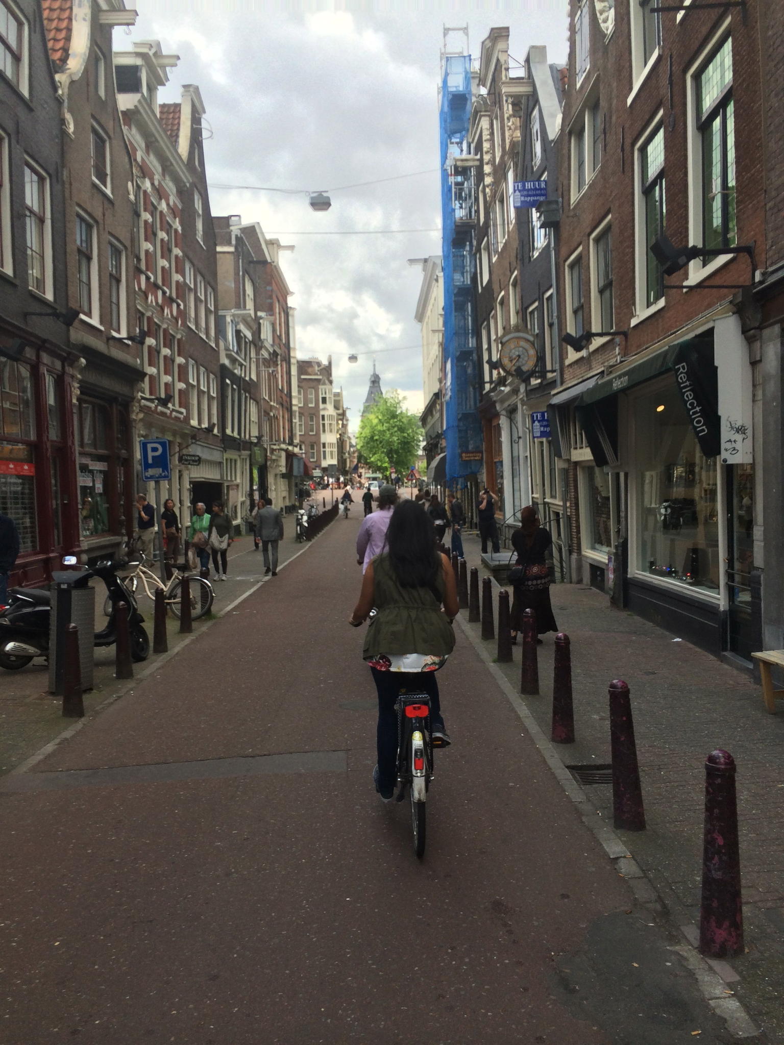 biking through the jordaan