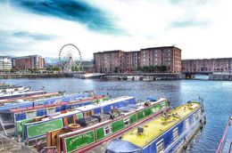 Photo of Albert dock. Private boats are moored in the Albert dock. In the background is the 'echo wheel of Liverpool'. , David Lally - September 2015