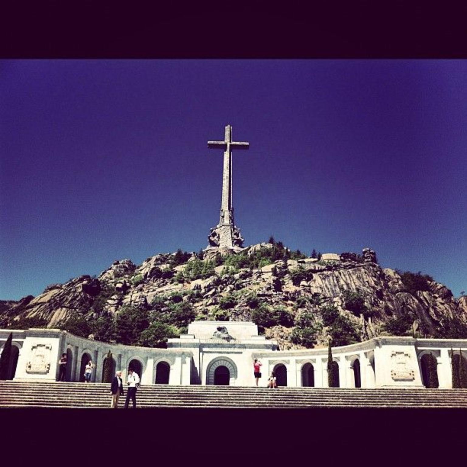 El Escorial Monastery and Toledo Day Trip