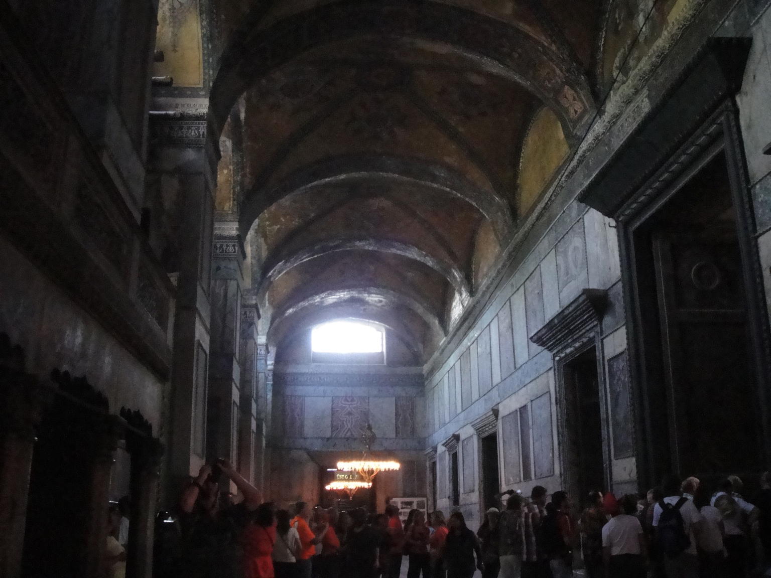 Istanbul Super Saver: City Sightseeing Tour plus Turkish Dinner and Show