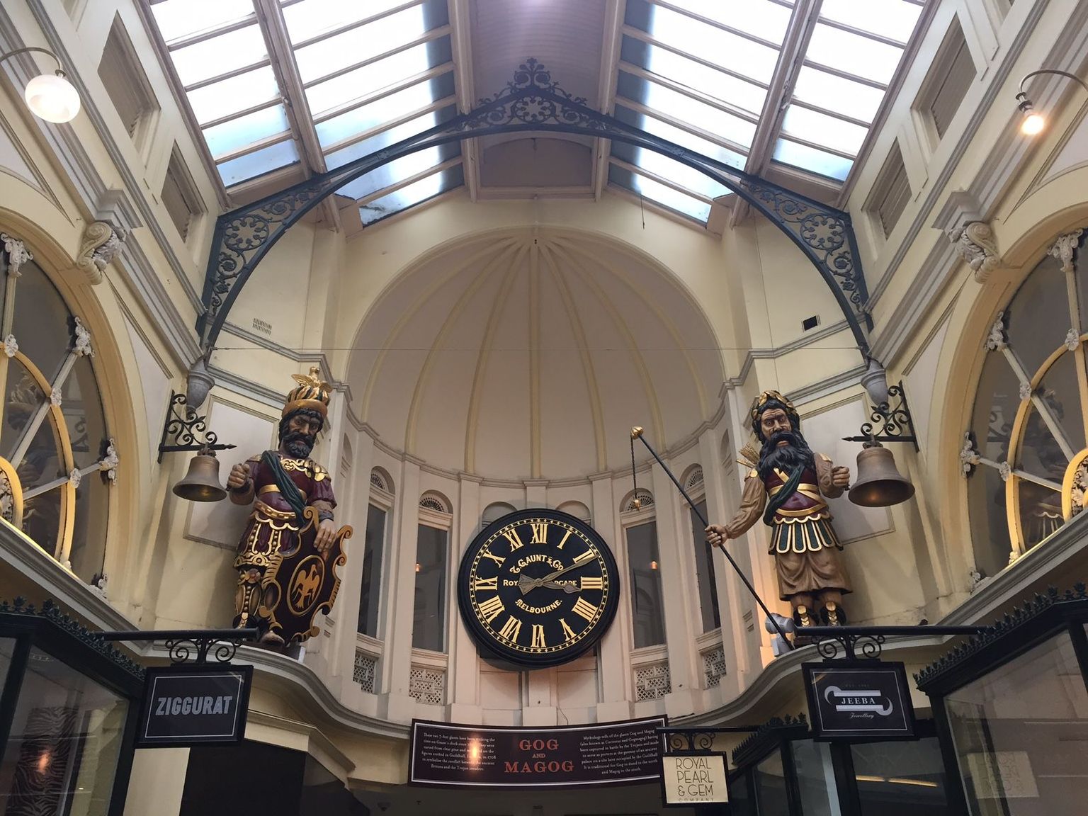 Gog and Magog in the Royal Arcade