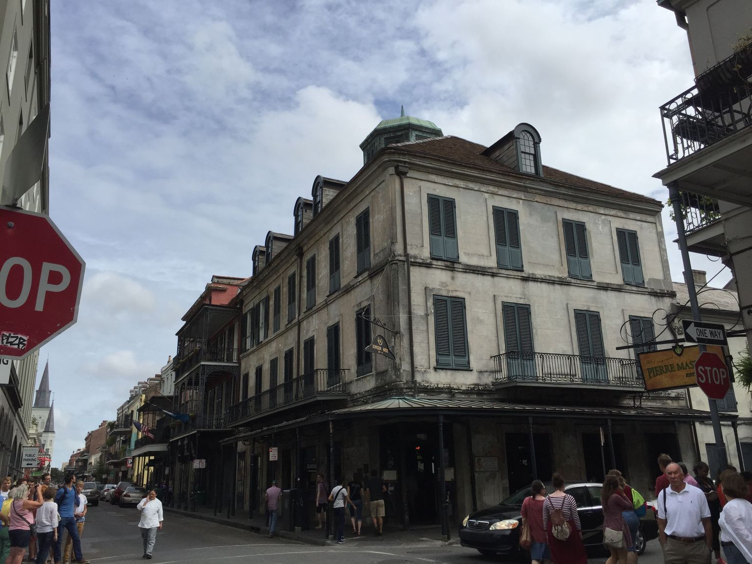 Napoleon House