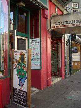 Photo of Funny sign outside Red Victorian B&B, Haight-Ashbury Funny sign outside Red Victorian B&B, Haight-Ashbury, skigirlsf - December 2011