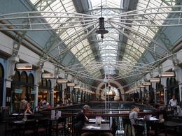 Photo of Queen Victoria Top Floor Great place for a coffee or bite to eat to take a break from your shopping, Undercover Américan - October 2010