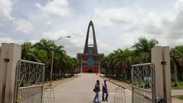 Photo of The large cathedral in Higuey Basílica Catedral Nuestra Señora de la Altagracia , Allan - September 2015