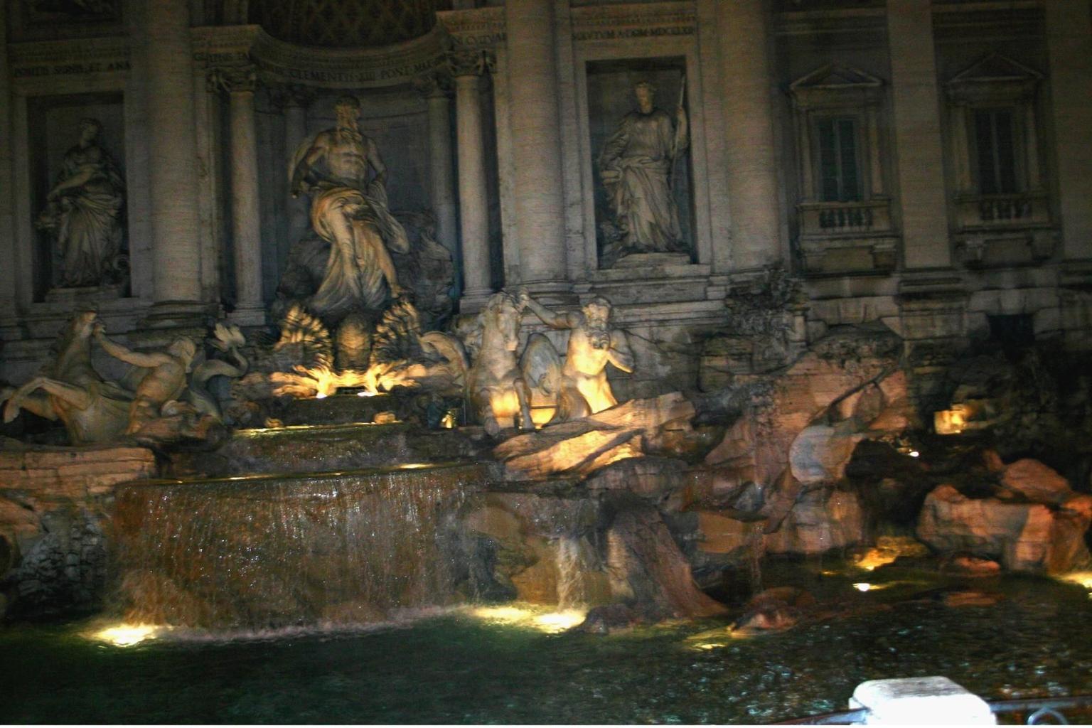 Trevi Fountain