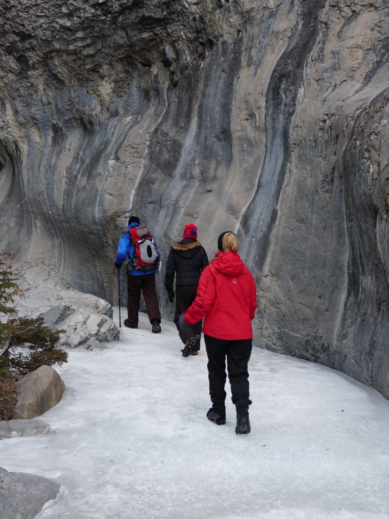 Grotto Canyon Hiking