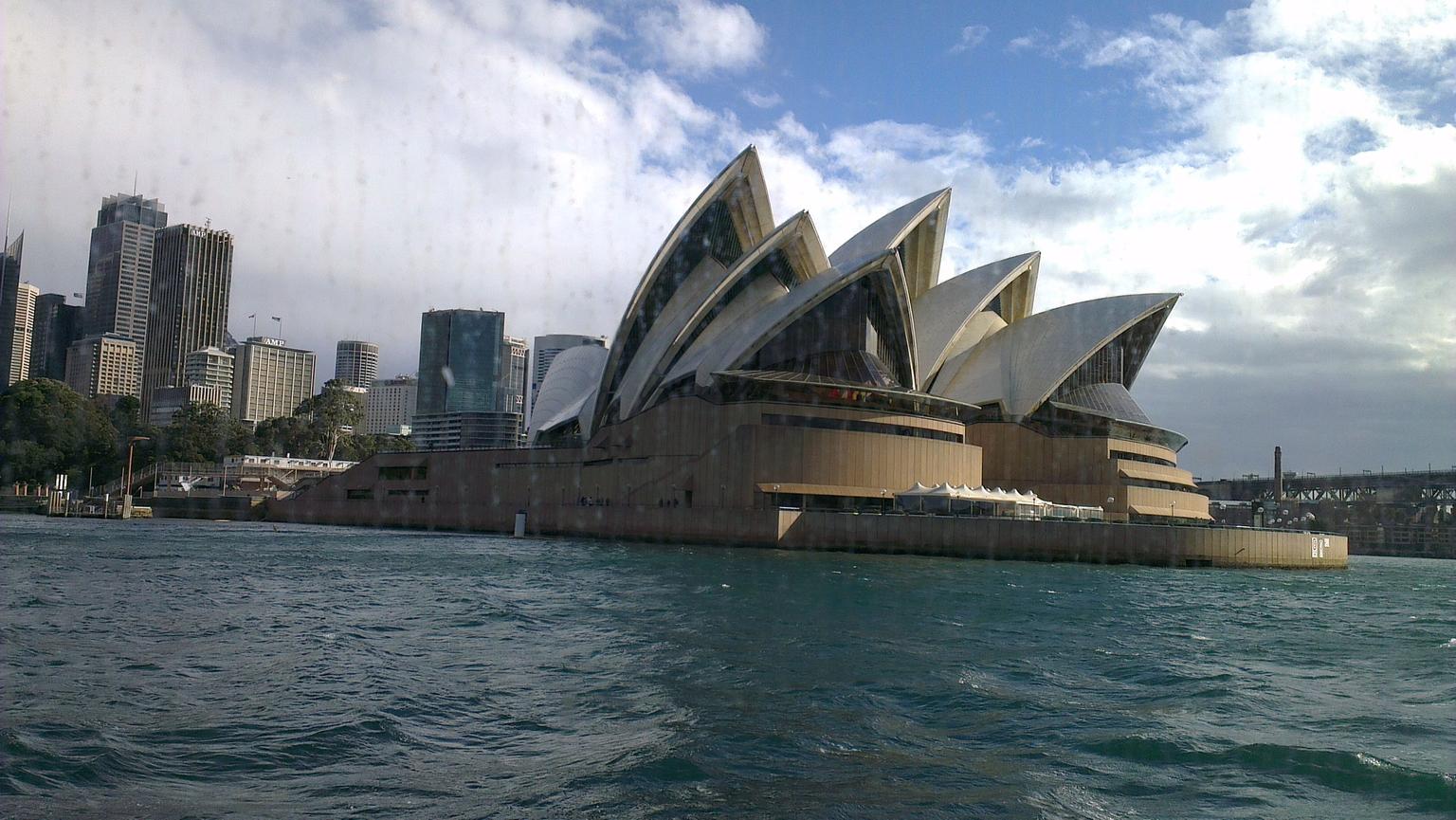 OPERA HOUSE SYDNEY