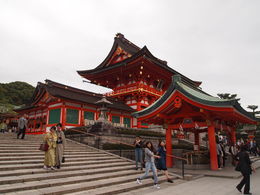 Photo of Starting the tour around Fushimi Inari Shrine Beginning of the tour around Fushimi Inari Shrine , Madeleine H - April 2015
